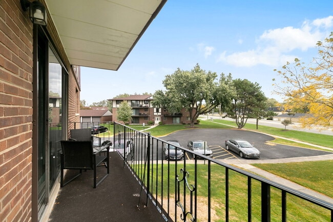 Building Photo - 11045 Theresa Cir