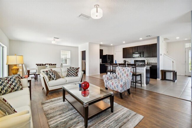 Building Photo - 8258 Pelican Reed Cir
