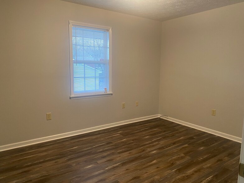 Bedroom - 155 Mays St