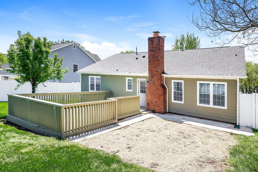 Building Photo - 14913 Forest Mist Way