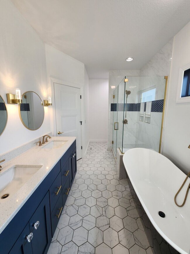 Building Photo - 6817 Timber Ct