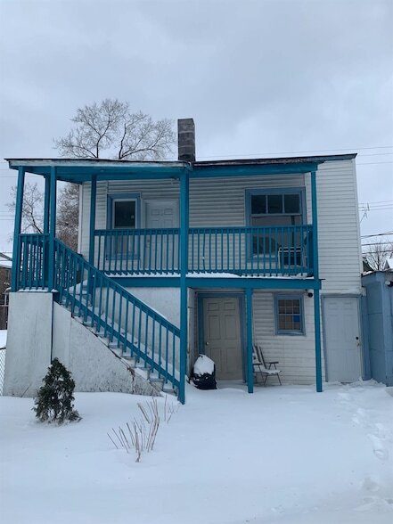 Building Photo - 5716 Calumet Ave