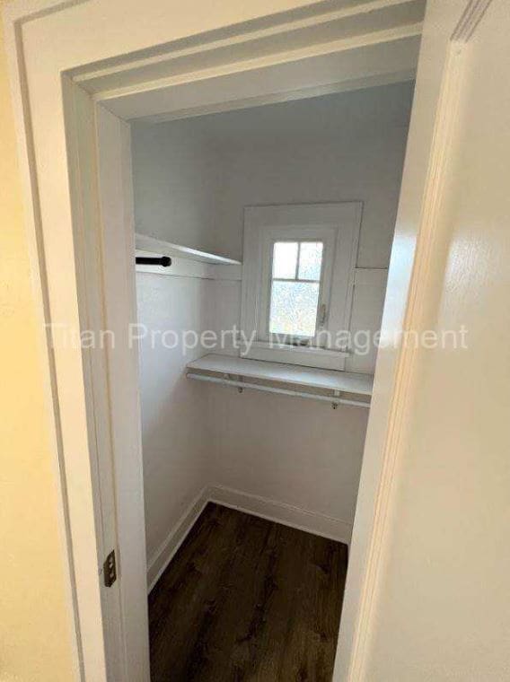 Building Photo - Charming 2-Bedroom Retreat in Portland – Cozy Living in 780 Sq Ft!