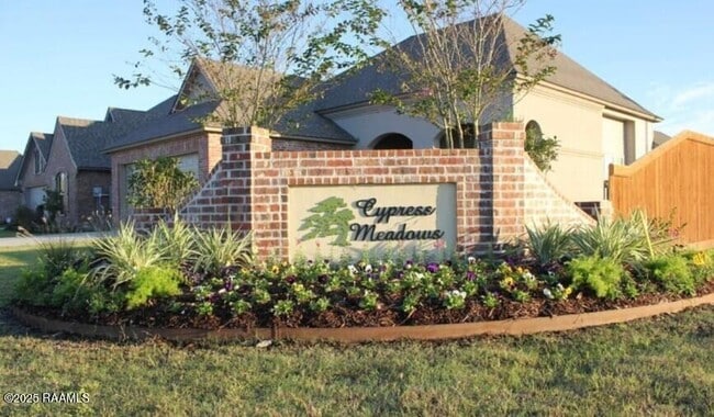 Building Photo - 109 Easy Rock Landing Dr