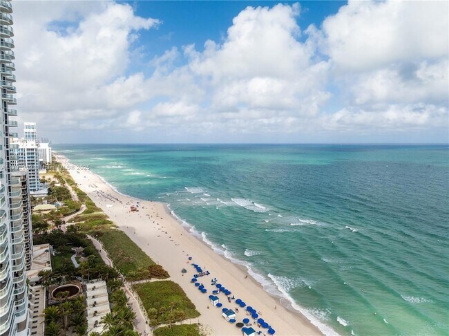 Building Photo - 6301 Collins Ave