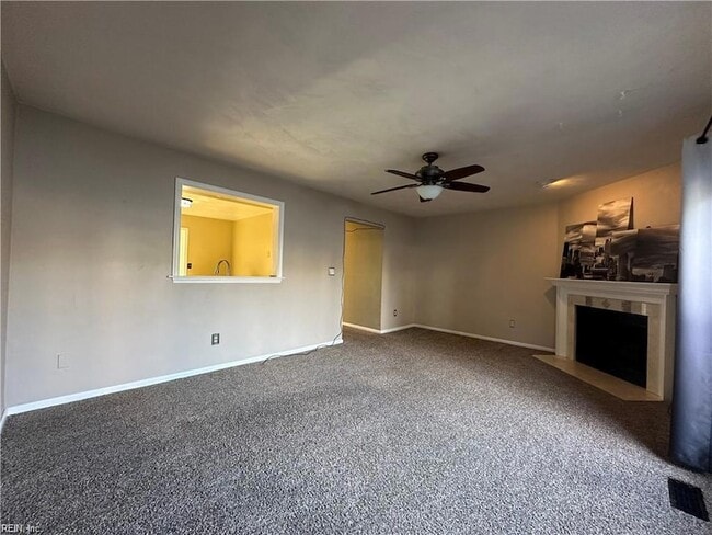 Building Photo - 1522 Brenland Cir