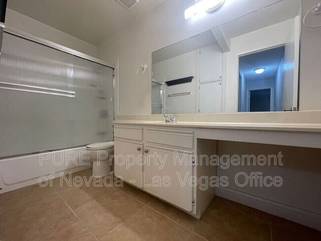 Building Photo - 2200 S Fort Apache Rd