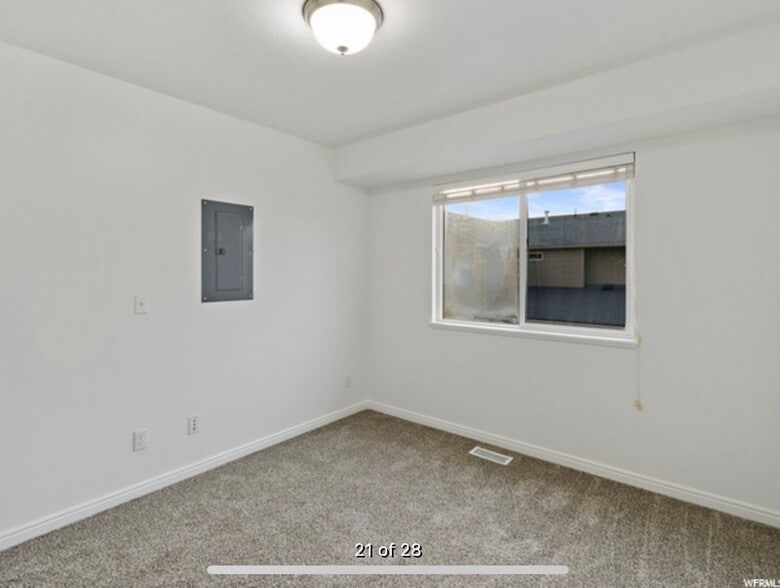 Building Photo - 1520 N 450 W