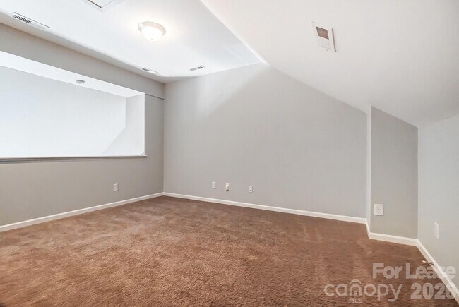 Building Photo - 9519 Longstone Ln
