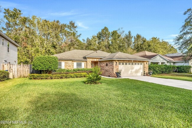 Building Photo - 657 MacKenzie Cir