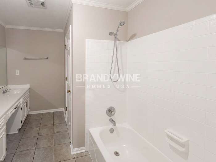 Building Photo - 5907 Princess Ln NW