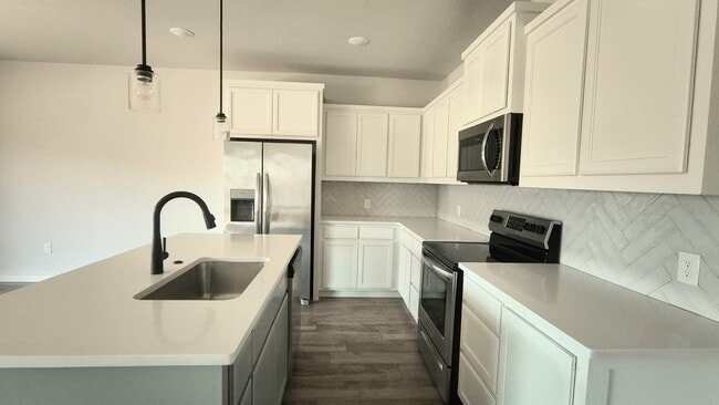Building Photo - 1215 Sierra Ln