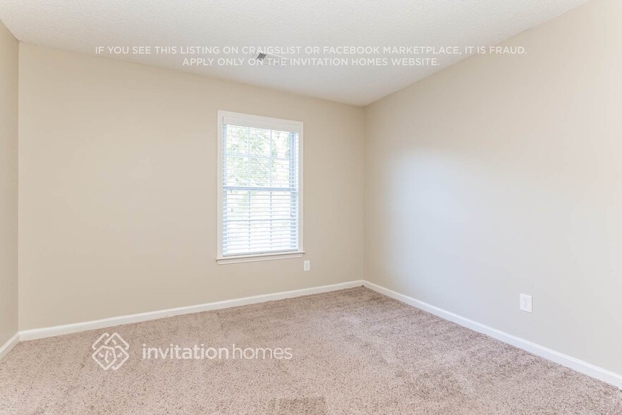 Building Photo - 7335 Harlech Trace