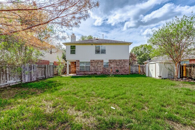 Building Photo - 21218 Somerset Park Ln