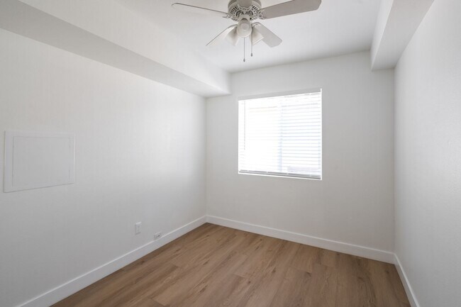 Building Photo - 5191 Alumni Pl