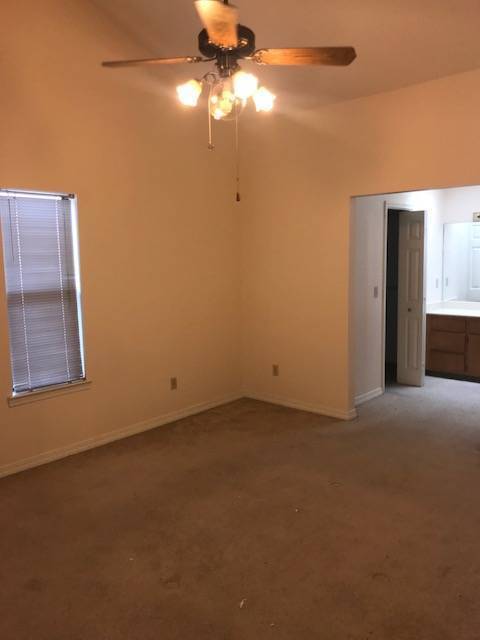 Building Photo - Spacious 3Bed/2Ba Brick Home Convenient to Tyndall AFB!