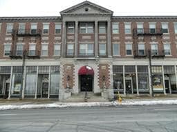 Building Photo - 354 N Main St