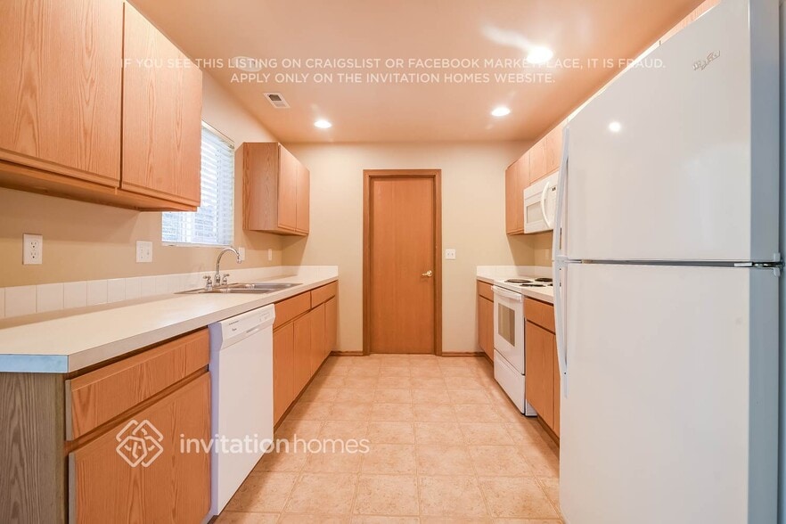 Building Photo - 13205 122nd Ave E