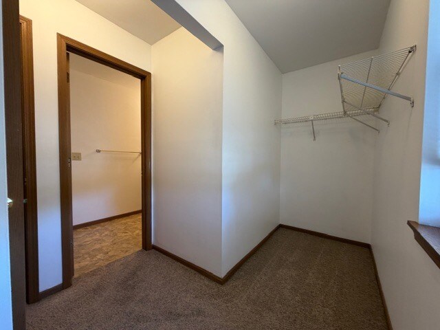 Master Walk-In Closet - 256 Spencer Pl