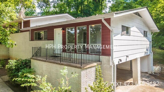 Primary Photo - 204 Valley View Ave