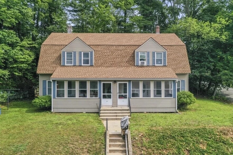 Primary Photo - 74 Ward St