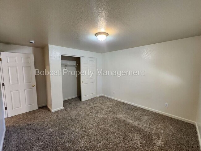 Building Photo - 1331 Chichester Dr