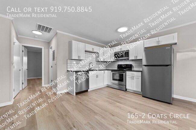 Building Photo - 165-2 Coats Circle-