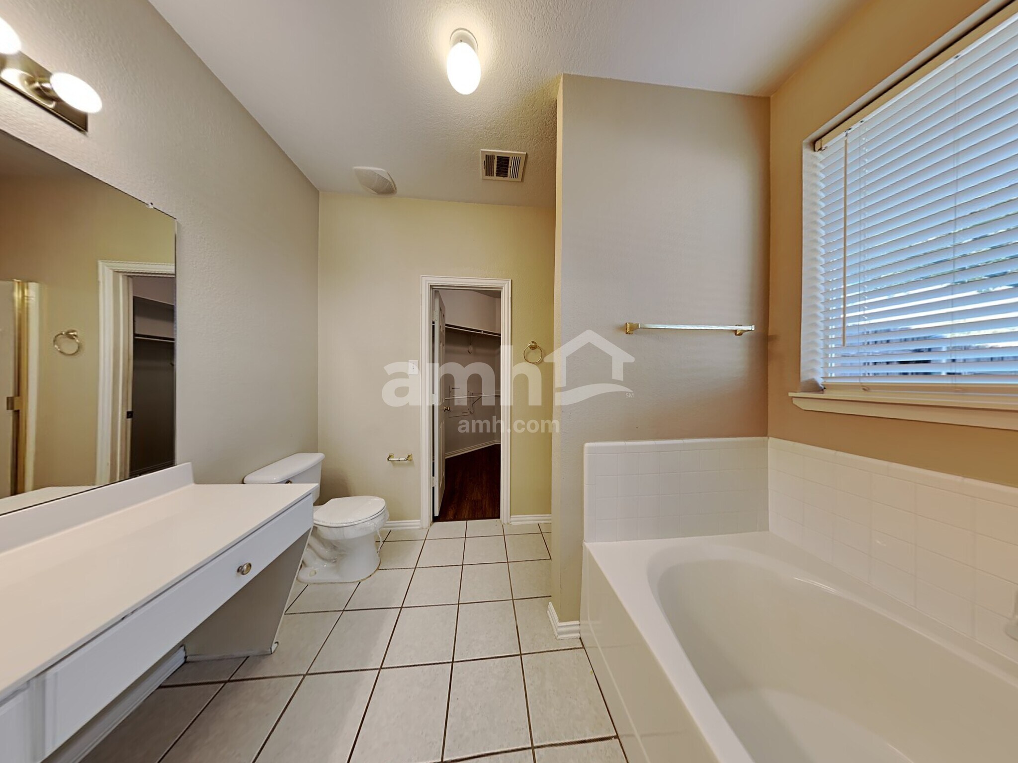 Building Photo - 5401 Pecan Creek Cir