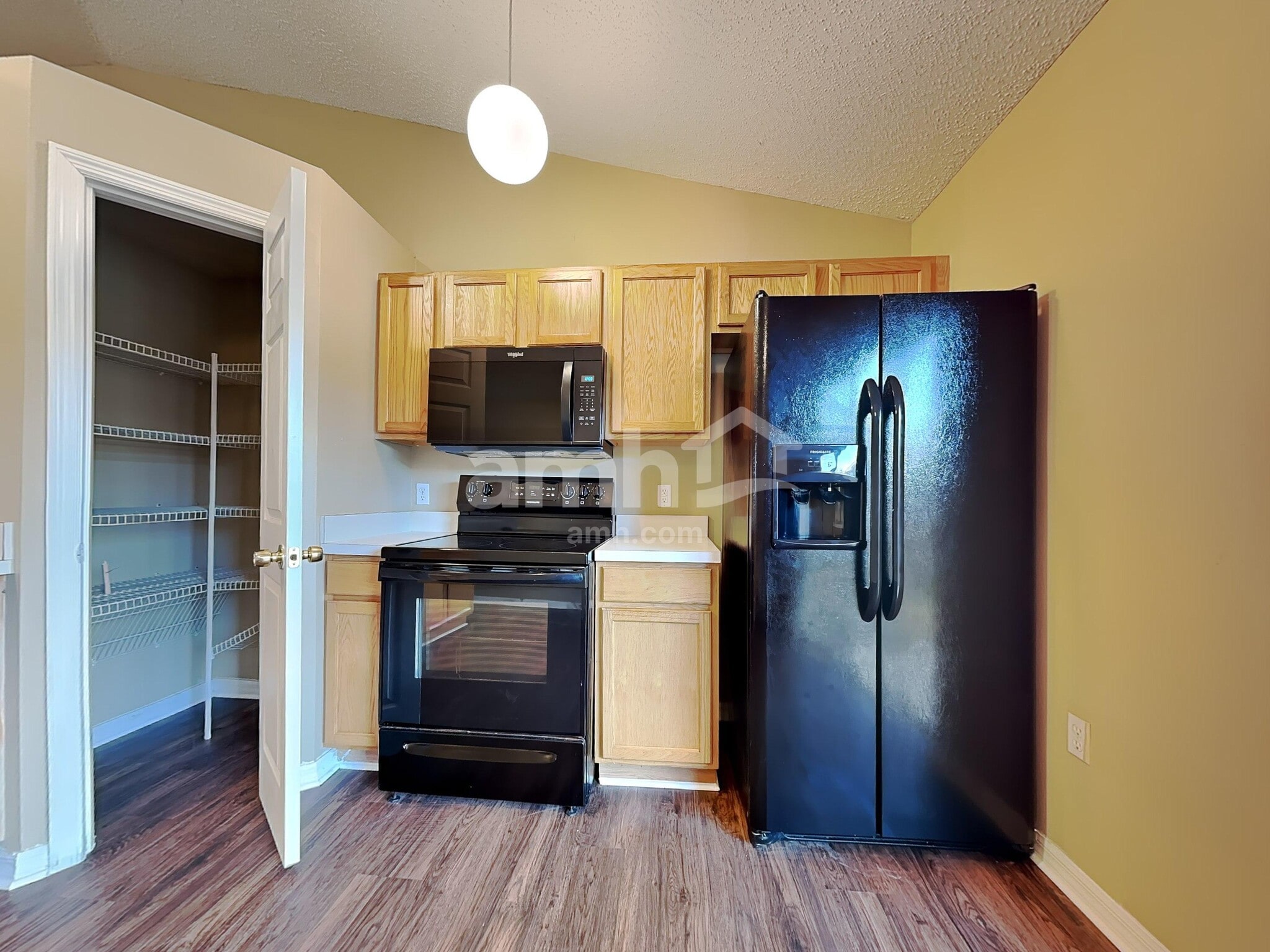 Building Photo - 6679 Gentle Oaks Dr W