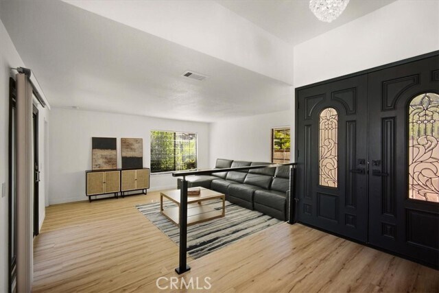 Building Photo - 5087 Granada Ct