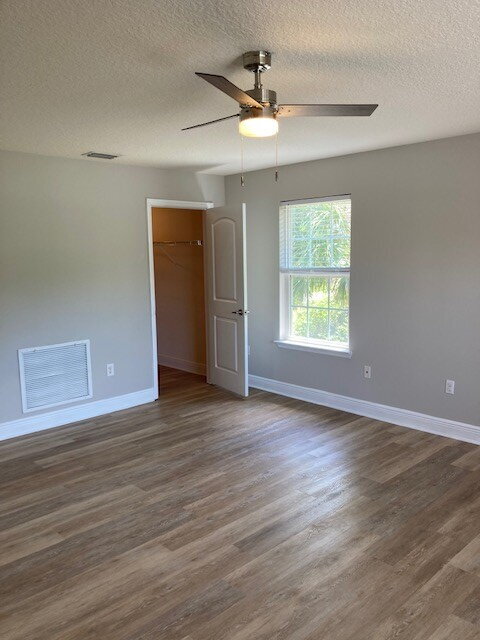 Building Photo - LEHIGH WOODS