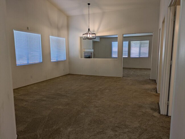 Building Photo - 14300 Maryknoll Ct