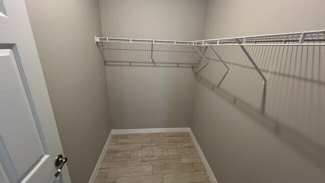 Building Photo - Stunning 3-Bed, 2-Bath Home in Palm Bay!