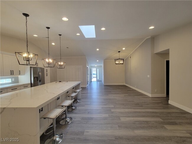 Building Photo - 5836 Corazon Dr