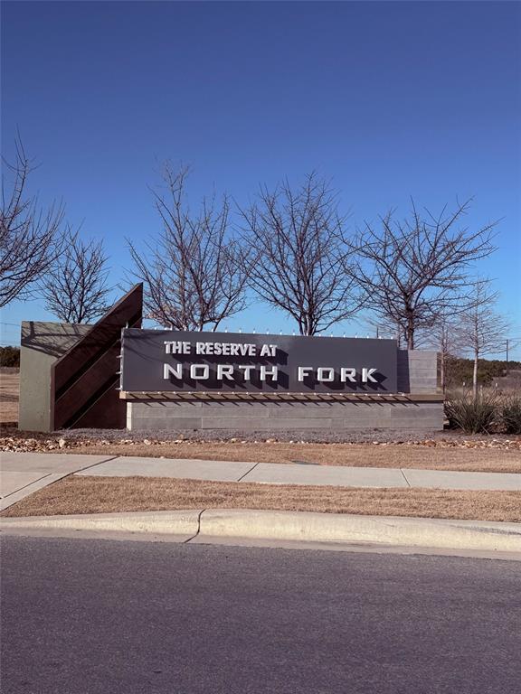 Building Photo - 513 Senca Pk