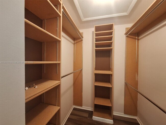 Building Photo - 22280 Timberly Dr