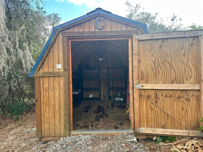 Building Photo - 24876 NE 135th St