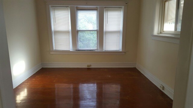 Building Photo - 3505 Magnolia Ave