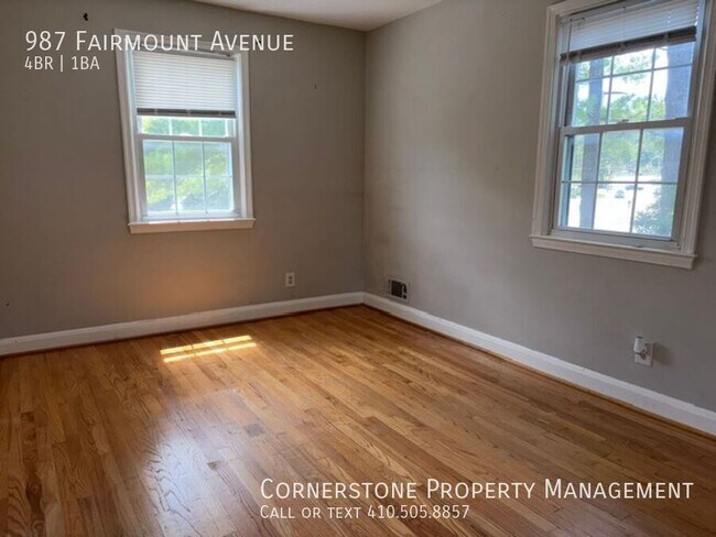 Building Photo - 987 Fairmount Ave