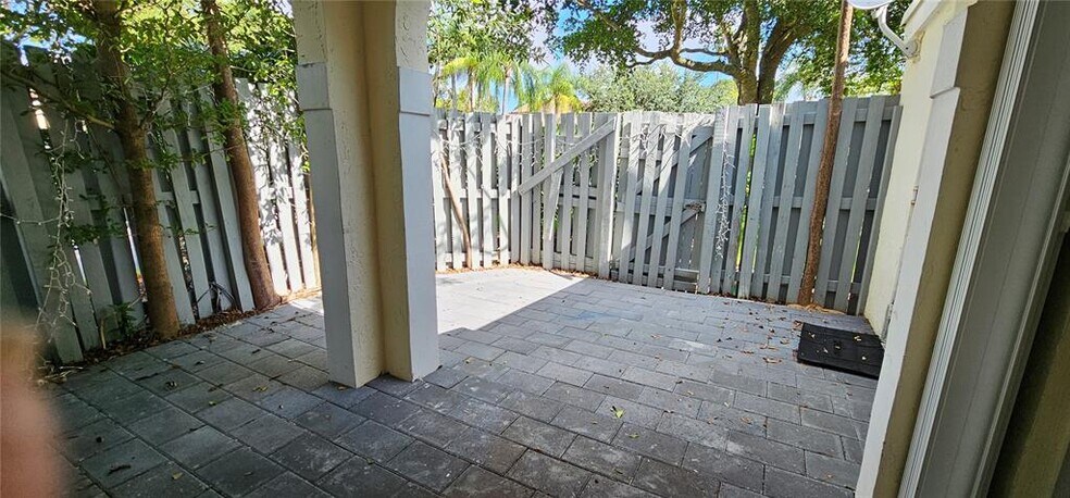 Building Photo - 1464 Springside Dr