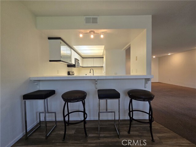 Building Photo - 35200 Cathedral Canyon Dr