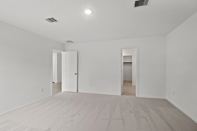 Building Photo - 21567 Casavatore Dr