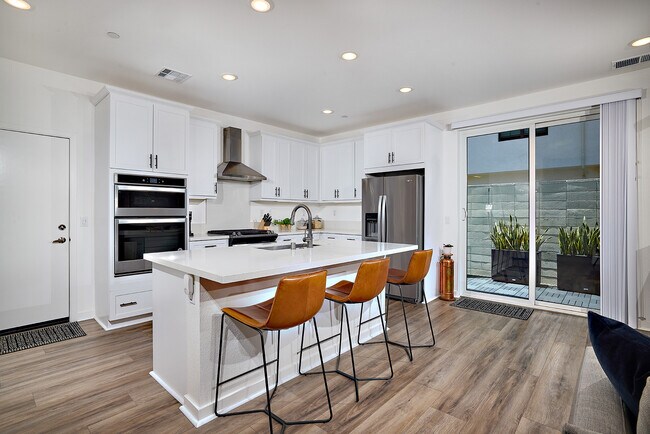 Building Photo - 13070 Olympus Cir