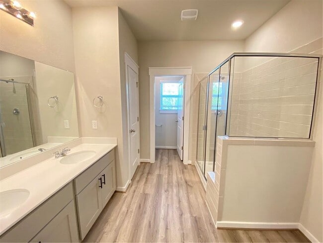 Building Photo - 17200 Crane Fly Dr