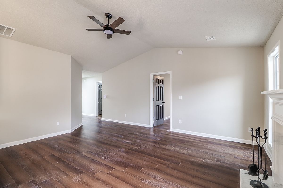 Building Photo - 1216 Dylan Way
