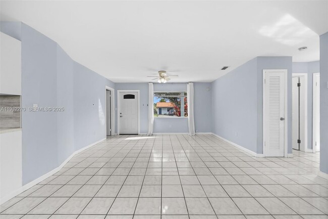 Building Photo - 13710 Harrison St