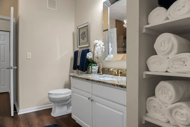 2nd Bathroom - 60 Fenwick Hall Aly