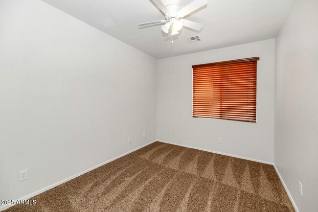 Building Photo - 39148 N Acadia Way