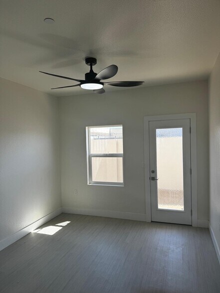 Building Photo - 2125 Moffett Rd