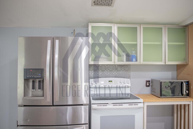Building Photo - 2684 Bellinger Hill Rd